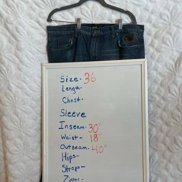 Dolce & Gabbana lightly distressed jeans size 6US (EUR 36) rear metal tag broken - Picture 7 of 7